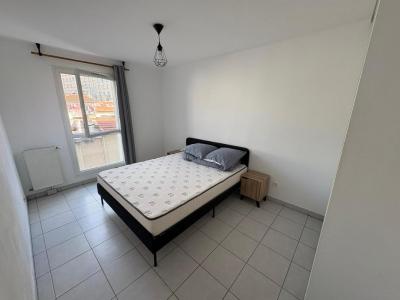 Louer Appartement Marseille-14eme-arrondissement 950 euros