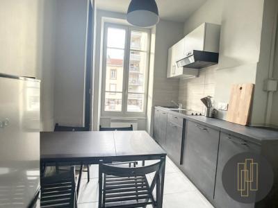 Louer Appartement Villeurbanne 692 euros