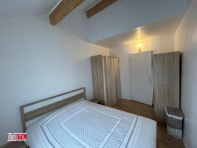 Louer Appartement Vaureal 895 euros