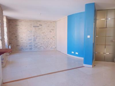 Louer Appartement 35 m2 Saint-pons-de-thomieres