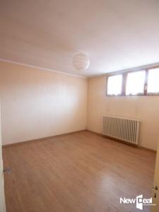 Acheter Local commercial Passy 99000 euros