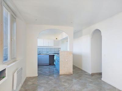 For sale Saint-maximin-la-sainte-baume 7 rooms 140 m2 Var (83470) photo 2