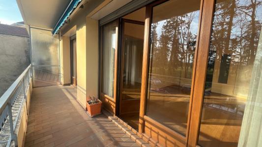 For sale Feurs 3 rooms 84 m2 Loire (42110) photo 2