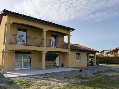 For rent Civens 6 rooms 140 m2 Loire (42110) photo 0