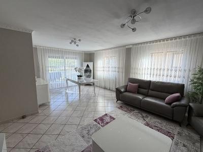 Louer Maison 140 m2 Civens