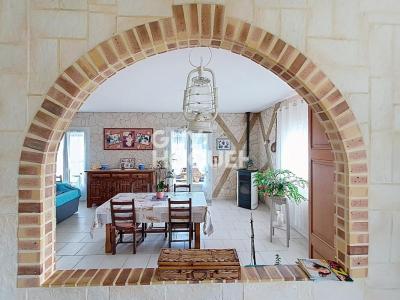 Annonce Vente 6 pi�ces Maison Surgeres 17