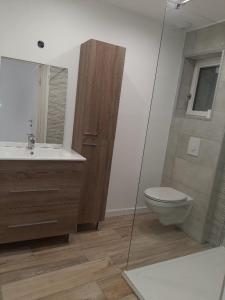 For sale Saint-just-saint-rambert 5 rooms 92 m2 Loire (42170) photo 1