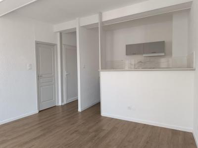 For rent Narbonne 2 rooms 30 m2 Aude (11100) photo 0