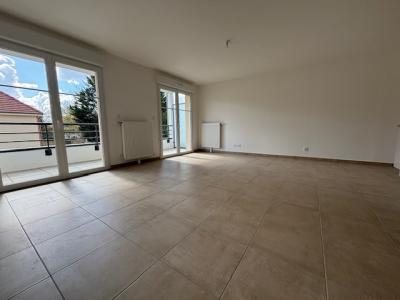 Louer Appartement Precy-sur-oise 1100 euros