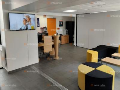 Louer Local commercial 654 m2 Lille