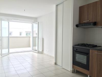 Louer Appartement Saint-priest Rhone