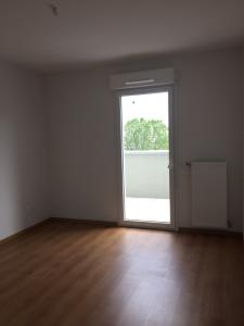 Louer Appartement Saint-priest 666 euros