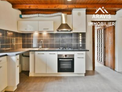 Louer Appartement 79 m2 Thones