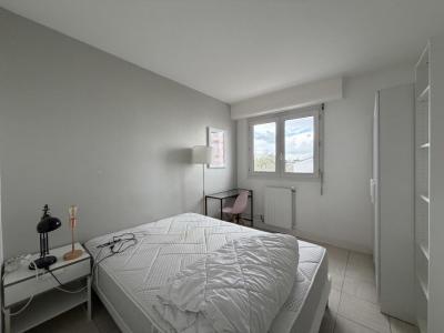 For rent Pessac 2 rooms 25 m2 Gironde (33600) photo 0