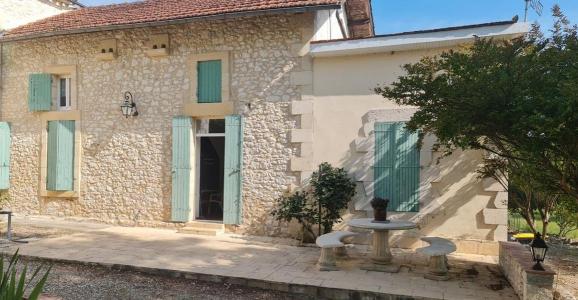 Louer Maison Pineuilh 930 euros