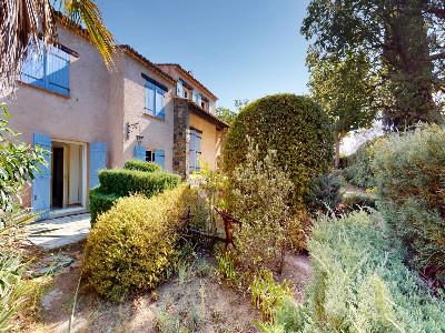 For rent Bagnols-en-foret 5 rooms 125 m2 Var (83600) photo 0