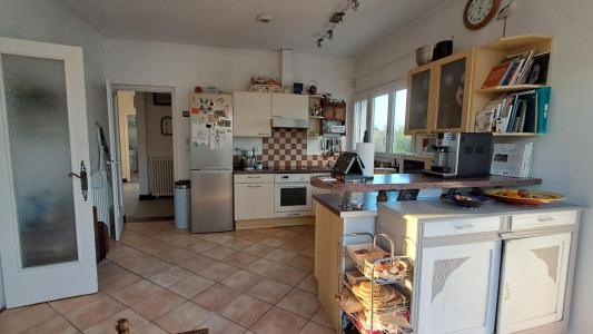 For sale Romans-sur-isere 9 rooms 220 m2 Drome (26100) photo 3