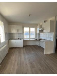 For sale Sable-sur-sarthe 5 rooms 115 m2 Sarthe (72300) photo 1