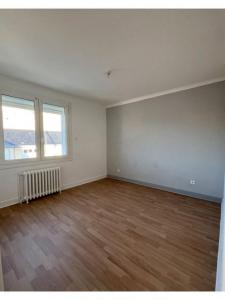 For sale Sable-sur-sarthe 5 rooms 115 m2 Sarthe (72300) photo 4