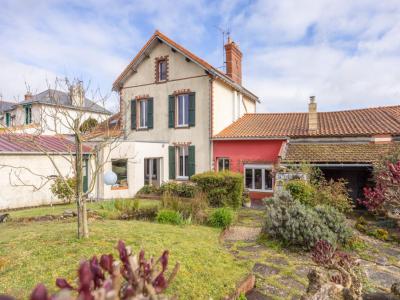 For sale Champtoceaux 7 rooms 173 m2 Maine et loire (49270) photo 0