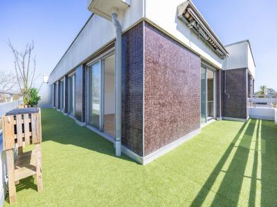 For sale Nantes 3 rooms 80 m2 Loire atlantique (44000) photo 0