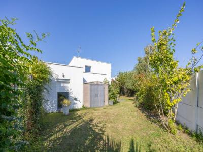 For sale Saint-sebastien-sur-loire 5 rooms 130 m2 Loire atlantique (44230) photo 0