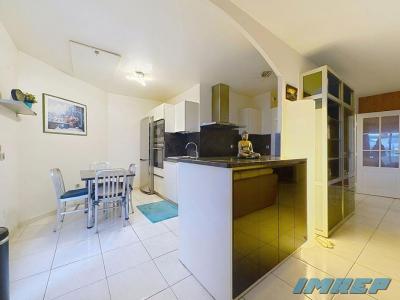 Acheter Appartement 95 m2 Marseille-8eme-arrondissement