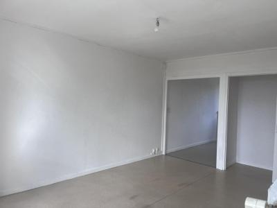 Louer Appartement 70 m2 Luxeuil-les-bains