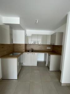 For rent Dammarie-les-lys 4 rooms 67 m2 Seine et marne (77190) photo 0