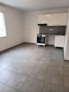 For rent Givors 1 room 27 m2 Rhone (69700) photo 1