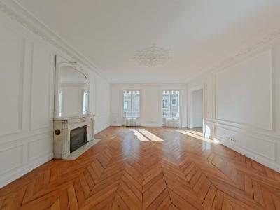 For rent Paris-8eme-arrondissement 5 rooms 156 m2 Paris (75008) photo 0