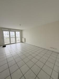 Louer Appartement 79 m2 Bordeaux