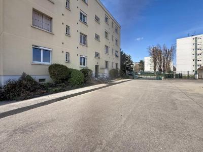 Annonce Vente 3 pi�ces Appartement Saint-genis-laval 69