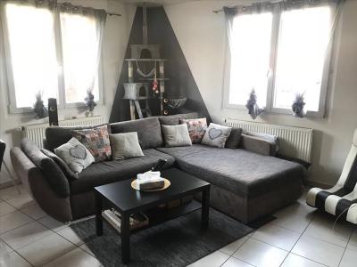 Louer Appartement 67 m2 Hottviller