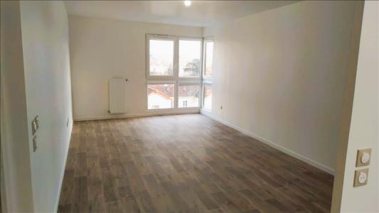 Louer Appartement 71 m2 Nanterre