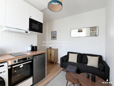 For rent Courbevoie 2 rooms 25 m2 Hauts de Seine (92400) photo 3