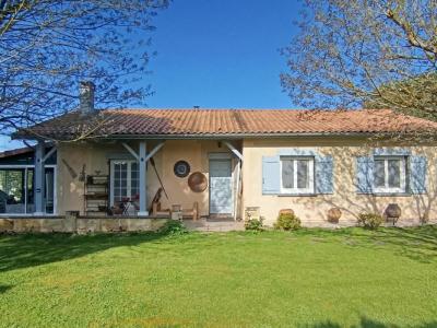For sale Saint-medard-de-guizieres 5 rooms 92 m2 Gironde (33230) photo 0