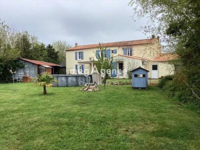 Annonce Vente 8 pi�ces Maison Taillee 85