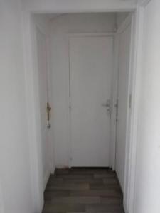 For rent Bordeaux 1 room 18 m2 Gironde (33000) photo 0