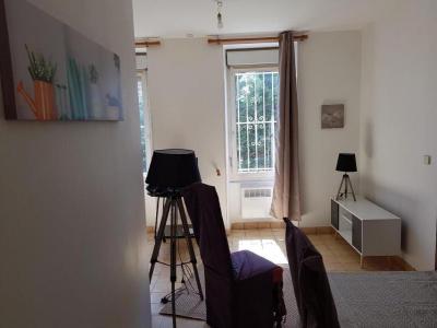 For rent Bordeaux 2 rooms 30 m2 Gironde (33000) photo 0