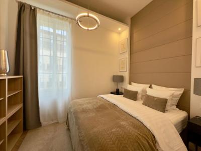 For sale Beziers 12 rooms 400 m2 Herault (34500) photo 3