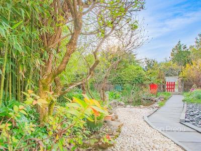 For sale Reze 5 rooms 107 m2 Loire atlantique (44400) photo 0