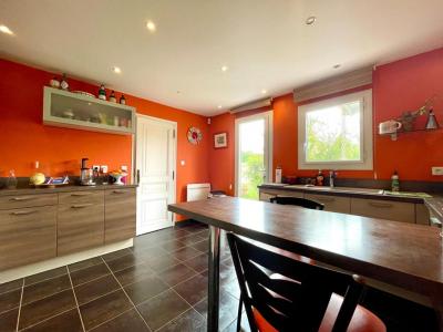 For sale Cestas 6 rooms 160 m2 Gironde (33610) photo 4