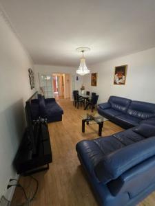 For sale Paris-15eme-arrondissement 3 rooms 76 m2 Paris (75015) photo 1