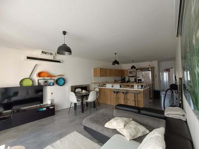 Acheter Appartement 70 m2 Istres
