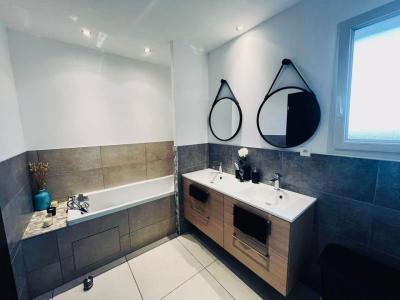 For rent Plumergat 82 m2 Morbihan (56400) photo 1