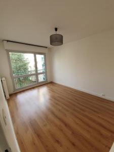 For rent Arpajon 3 rooms 72 m2 Essonne (91290) photo 4
