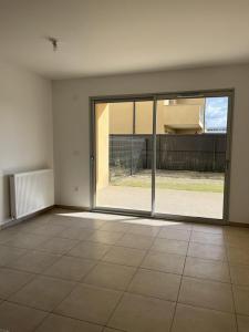 For rent Bourgoin-jallieu 2 rooms 50 m2 Isere (38300) photo 1