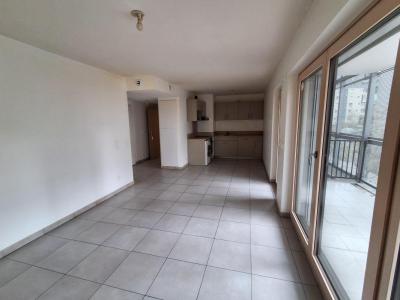 For rent Grenoble 2 rooms 49 m2 Isere (38000) photo 2