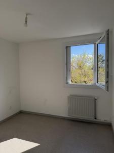 For rent Romans-sur-isere 3 rooms 74 m2 Drome (26100) photo 4